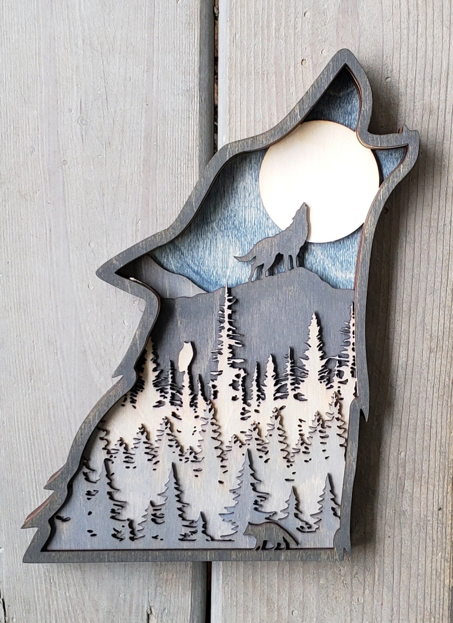 Howling Wolf Head Layer - Bunkhouse Studio LLC